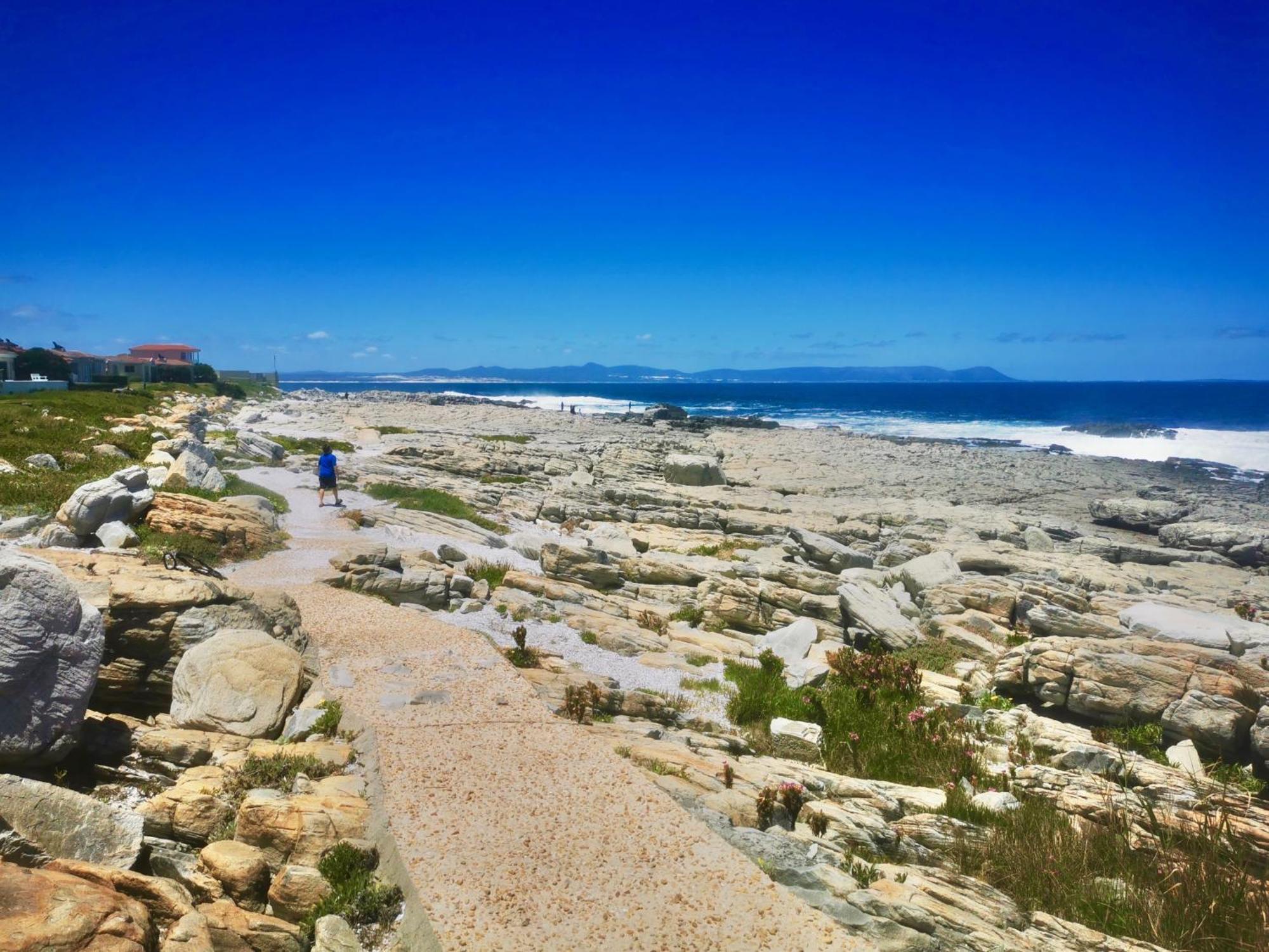 Getaway To Hermanus Beach Club Apartment Exterior photo
